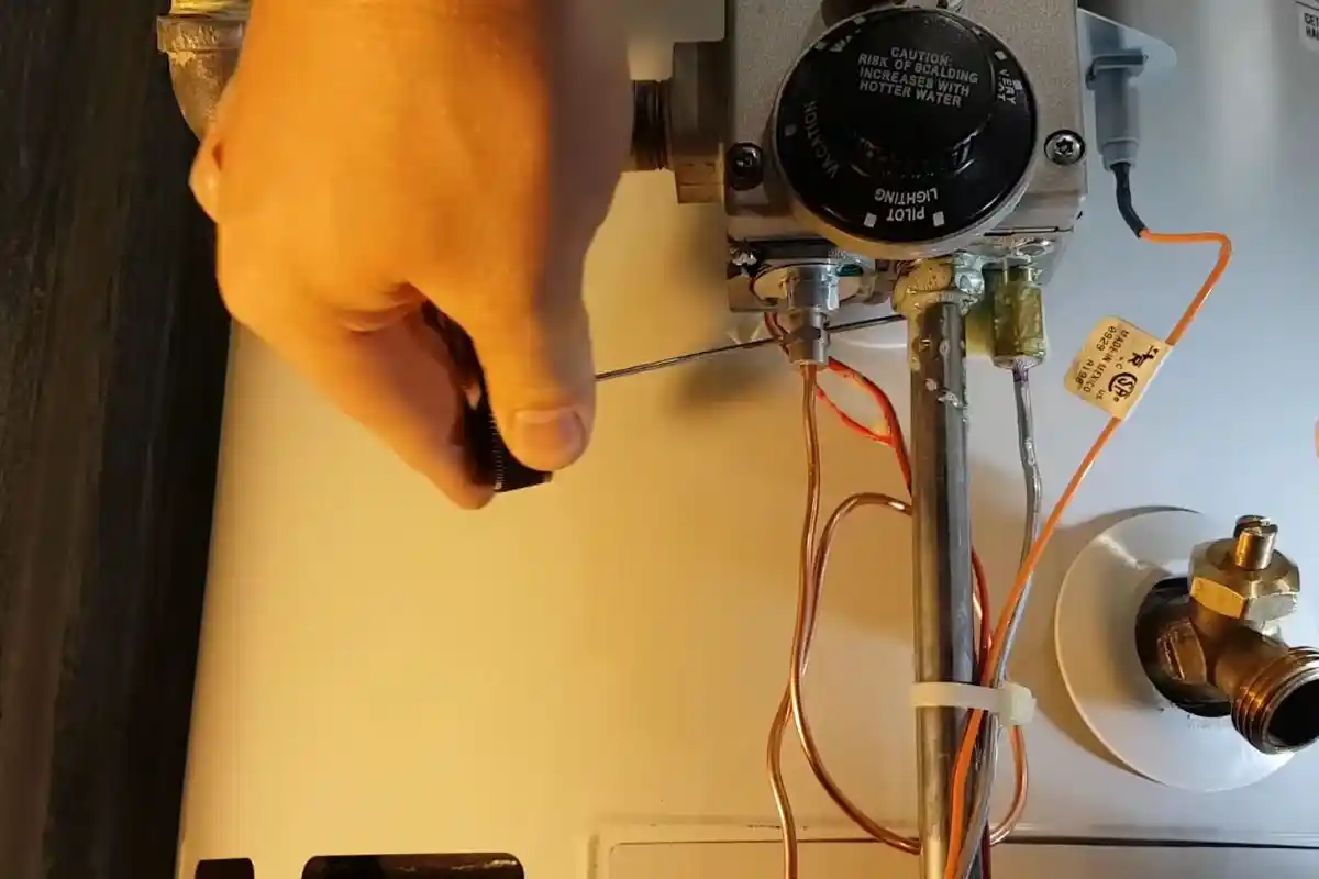 Water heater repair technician in Parker, CO